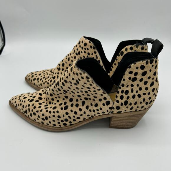 Dolce Vita‎ Booties 9.5 Calf Hair Dalmatian Spot Pointed Toe Ankle Boots 2" Heel - Picture 6 of 13